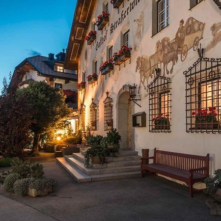 Strasserwirt - Ansitz Zu Tirol ชตราสเซิน ภายนอก รูปภาพ