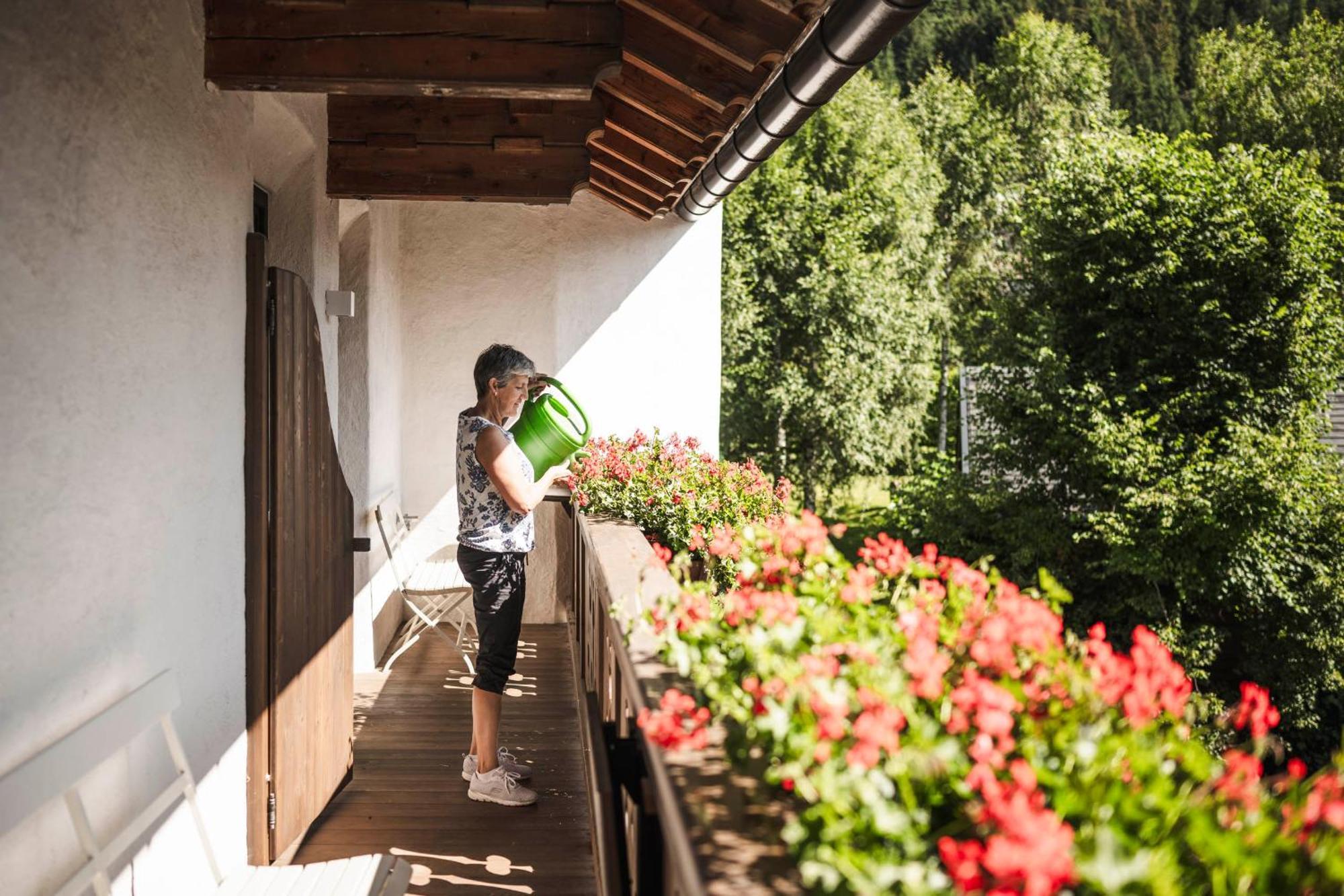 Strasserwirt - Ansitz Zu Tirol ชตราสเซิน ภายนอก รูปภาพ